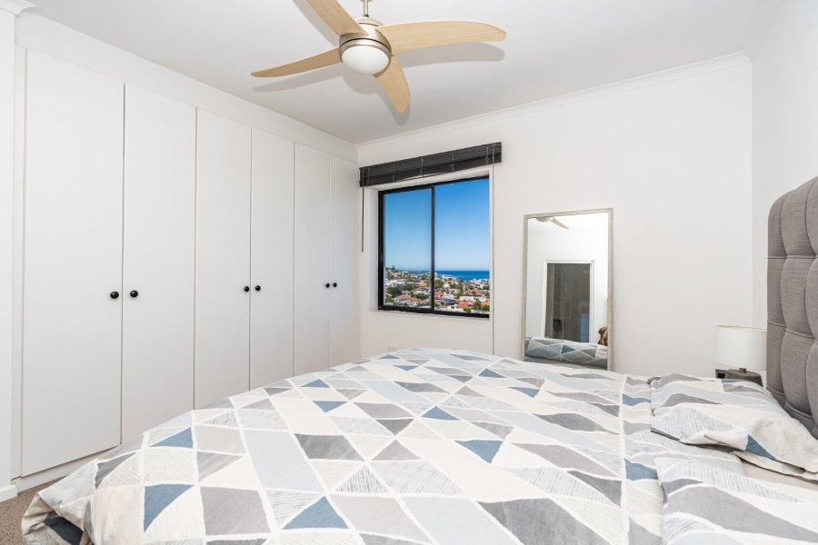 2 Bedroom Property for Sale in Fresnaye Western Cape